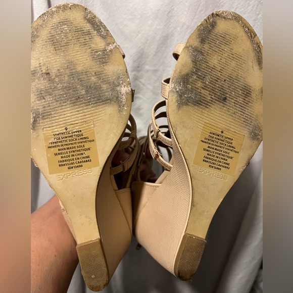 Express Wedge Heels - Picture 5 of 5